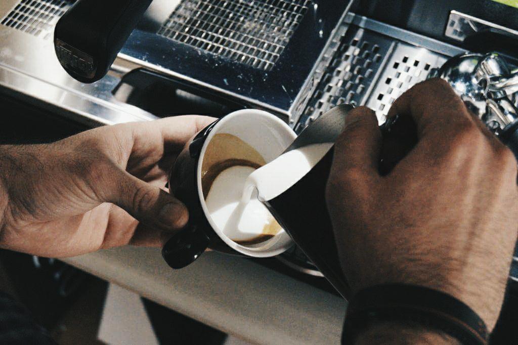 Πώς να φτιάξετε σωστά ένα Cappuccino